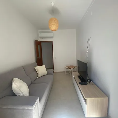 A Casa Da Velha